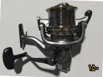 چرخ ماهیگیری 8000 مدل gear ratio
